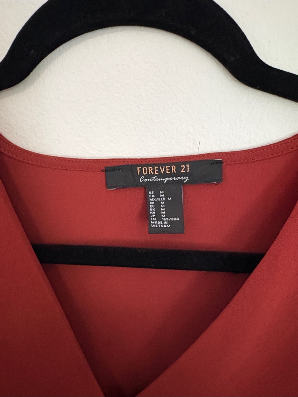 Forever 21 Rusty Red V-Neck Long Sleeve Blouse - Picture 2 of 2